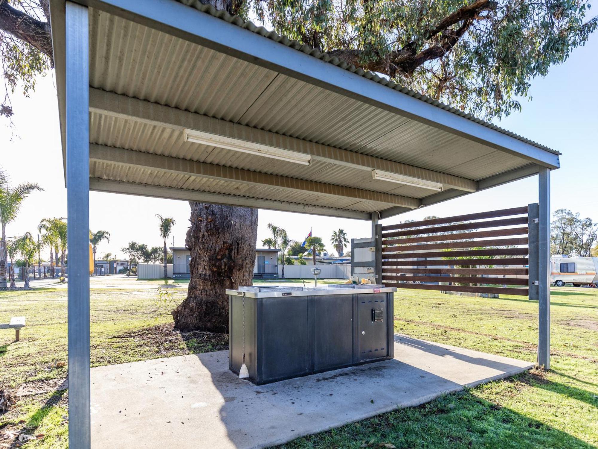 Nrma Yarrawonga Mulwala Holiday Park 외부 사진
